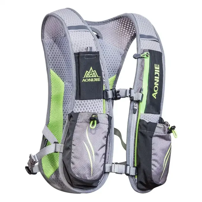 Aonijie Running Hydration Vest Backpack For Women And Men Lightweight Trail Running Backpack 5.5L Gray
