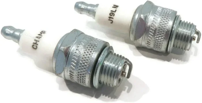 Champion J19Lm-2Pk Copper Plus Small Engine Spark Plug Stock 861 (2 Pack)