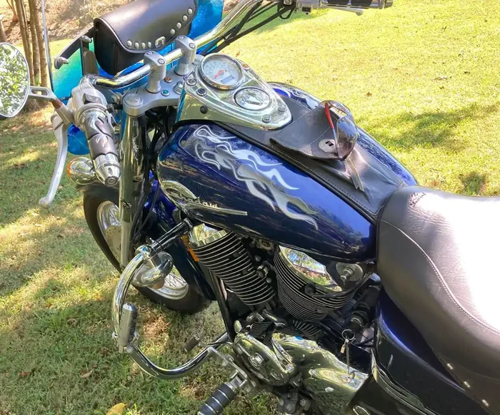 Chaser Flames – 2Pc Set – Compatible With/Made For Honda Shadow Harley Davidson And All Other Motorcycles (Polished Chrome)