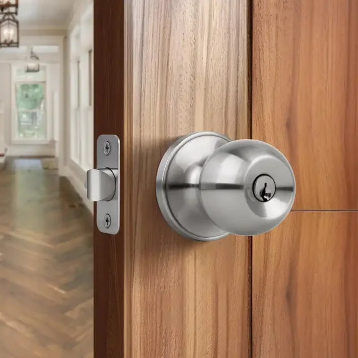Moquin Round Ball Style Entry Door Knob, Locking Interior Door Knob With Keys, Keyed Doorknob For Front Entrance, Satin Nickel Finish