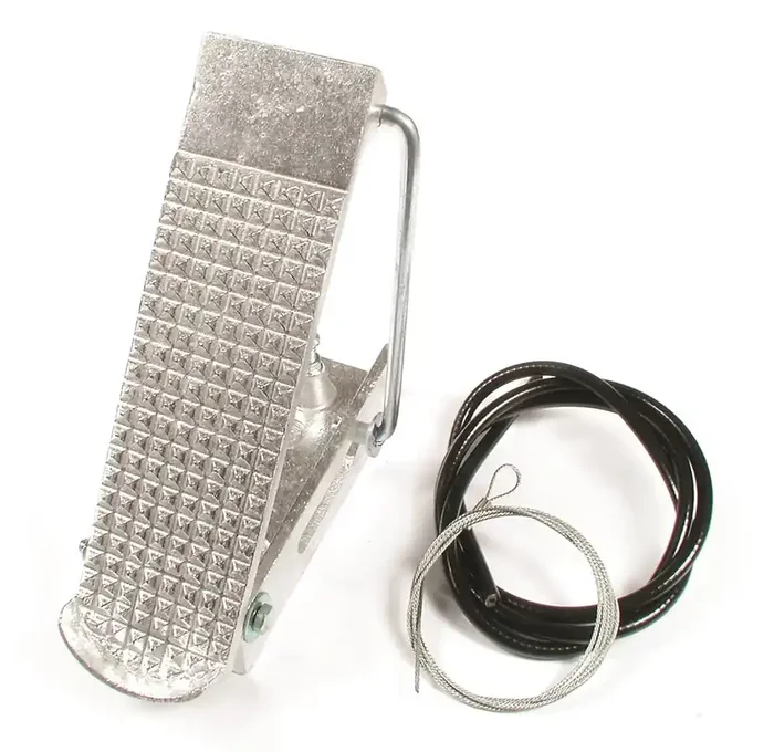 Mr Gasket 3842G Pedal Kit With Throttle Cable, Regular